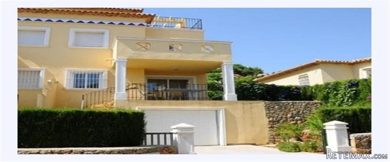 3 Bedrooms - Villa - Alicante - For Sale