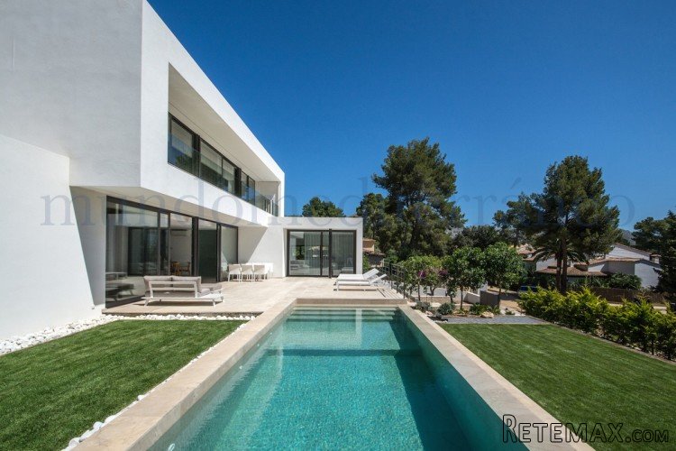 New villa set on a 1000 m2 plot surrounded by beautiful.. - 4