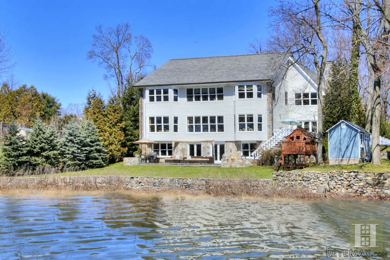 5 bedroom House For Sale: 2572 BOSTON.. - 2