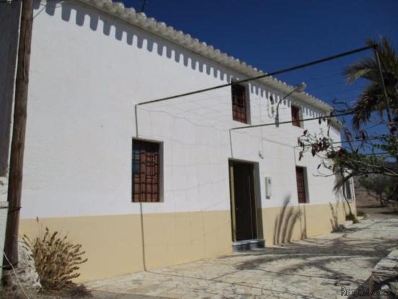 Cortijo / Country House in Albox