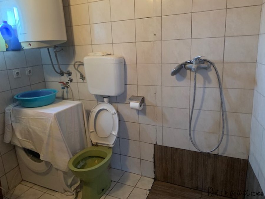 HITNO PRODAJEM STAN U CENTRU DONJEG GRADA, OSIJEK! - 9