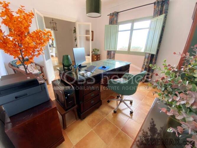 NEW AND EXCLUSIVE TO VOSS HOMES- A beautifully presented.. - 9