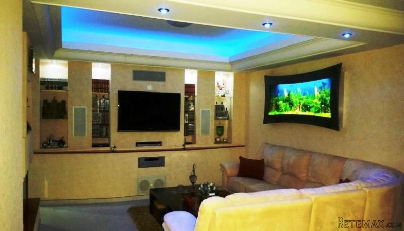 Absolutely stunning 3 bedroom apartment..