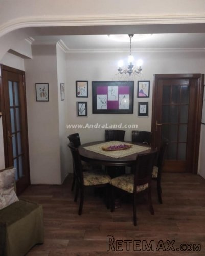 Trosoban stan, Bar, 180.000Eur