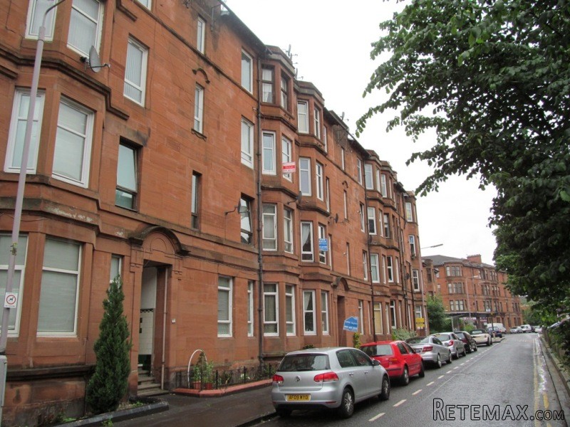 2/L 32 Rannoch St, Cathcart, Glasgow..