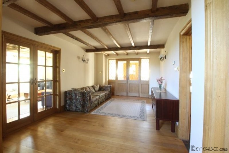 4 bedroom, Detached House house for sale - 2