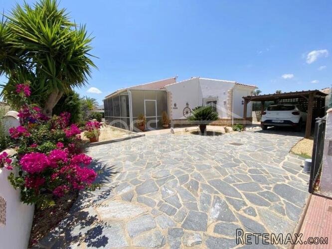 RESERVED/SALE AGREED 2024 WITH VOSS HOMES - A spacious.. - 2