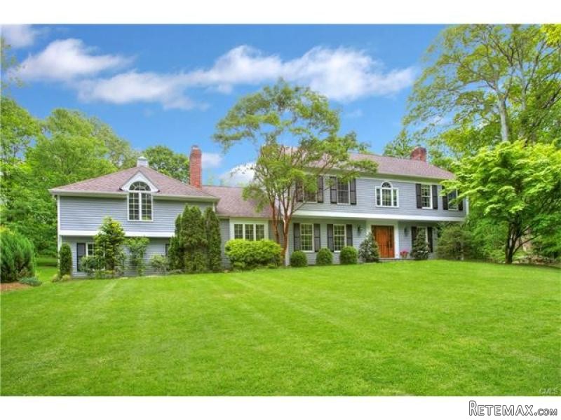 4 bedroom House For Sale: 67 SIGNAL..