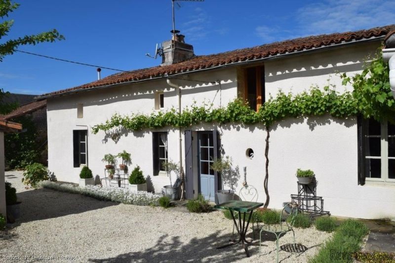 Charming Longere In Private Courtyard.. - 2