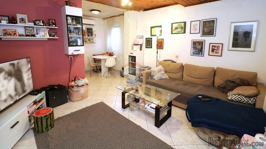 POREČ-samostojeća kuća sa 1100m2 okućnice - 3