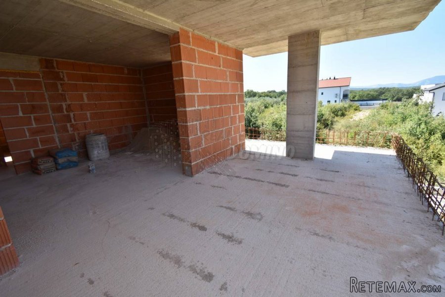 Dva apartmana sa bazenom i pogledom! Malinska - 6