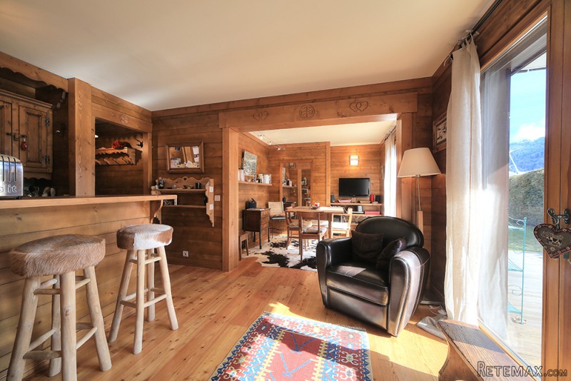 A beautiful 2 bed apartment, located on..