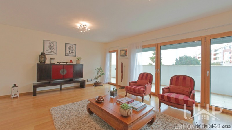 Apartment T5 DUPLEX - 2