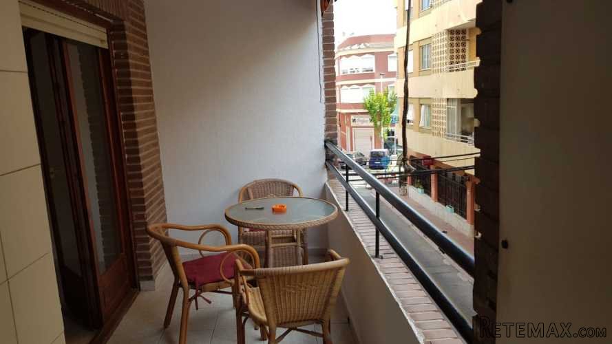 Apartamento en Torrevieja, junto a minigolfSe vende piso..