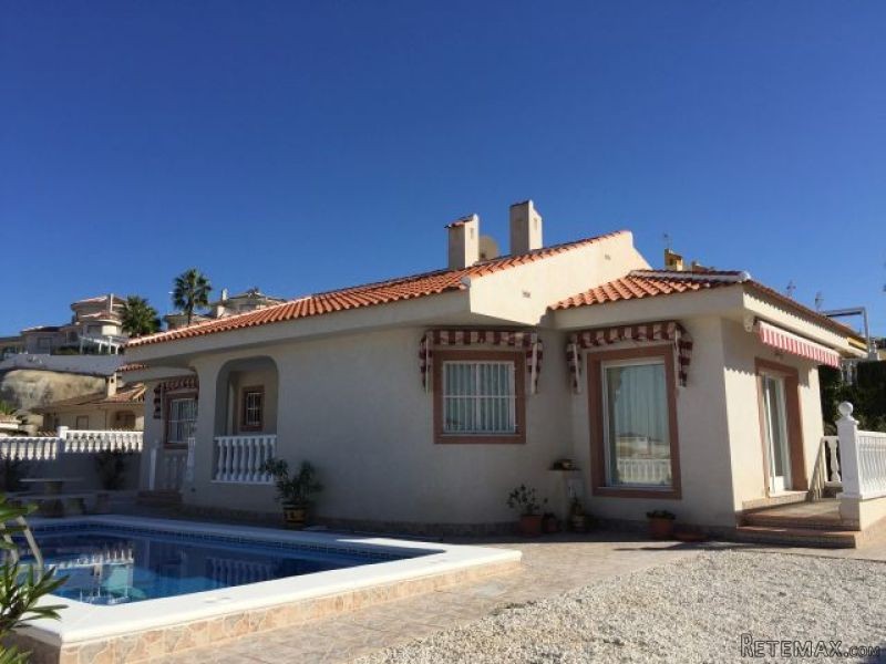 Rojales 3 Beds 1 Baths villa