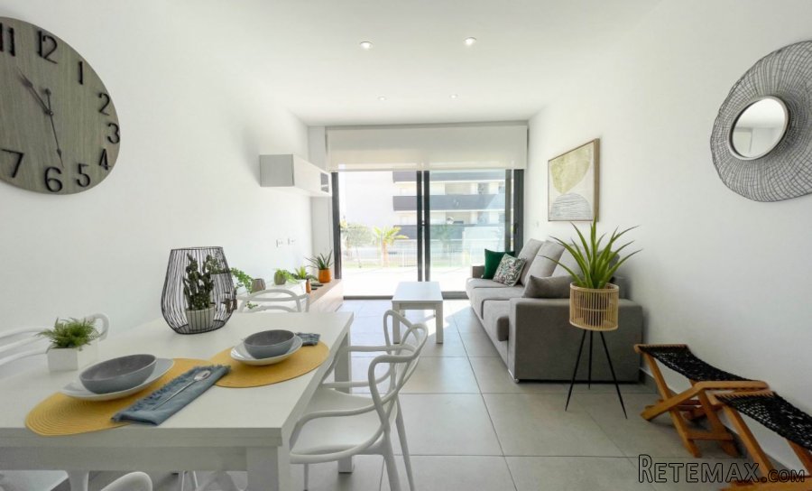 Apartamento en primera planta con un gran salón, cocina.. - 3