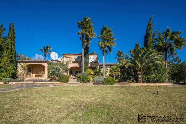 Excellent villa in a beautiful location in Moscari with the.. - 3