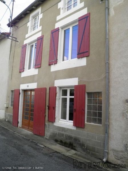 Habitable Townhouse