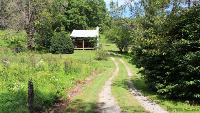 Rustic VA Mountain Cabin Farm