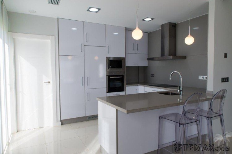 These villas are built near the bustling shopping center of.. - 3