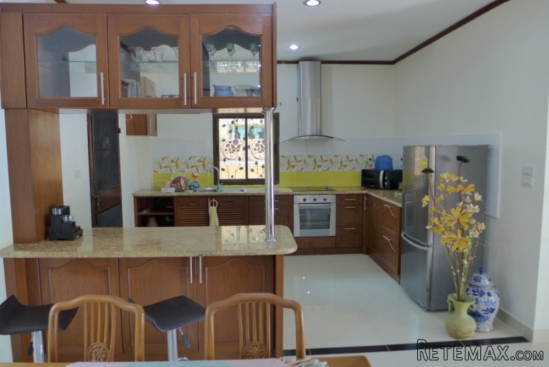Bangsarae: 3 bedroom 2 bathroom pool.. - 2