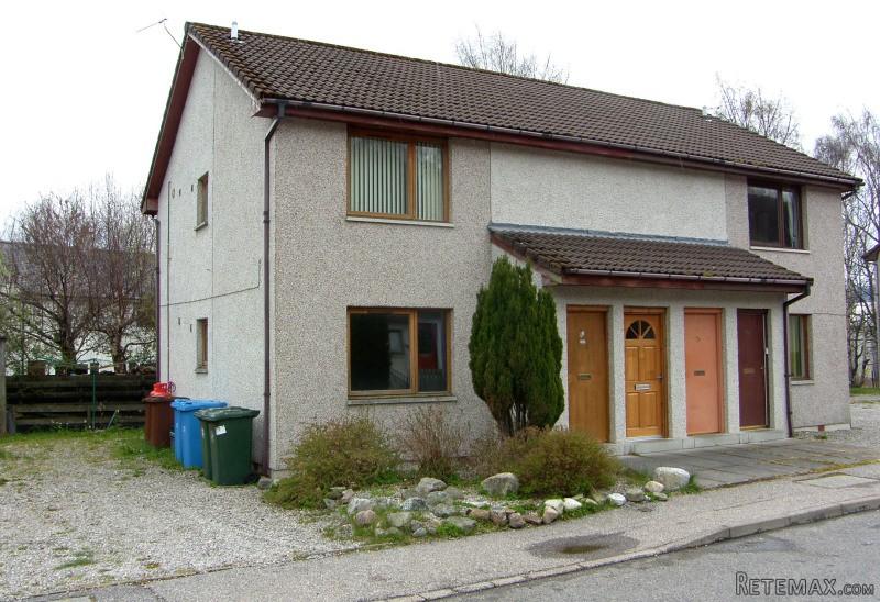 8A Morlich Place, Aviemore