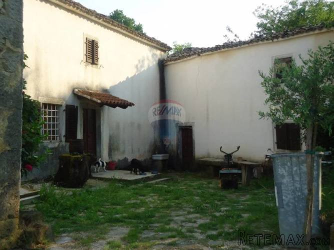 Buzet okolica, prekrasna starina za renoviranje sa 13000... - 3