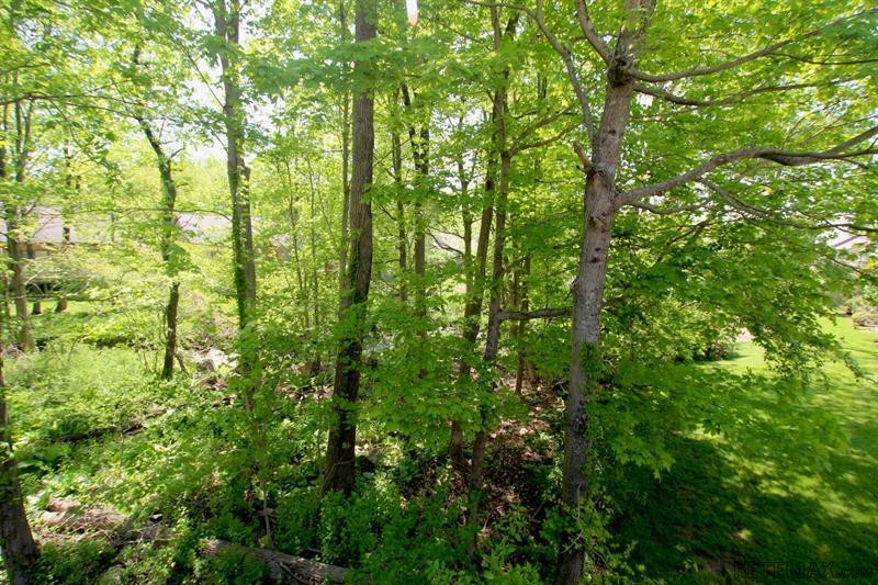 2 bedroom House For Sale: 716 Heritage..