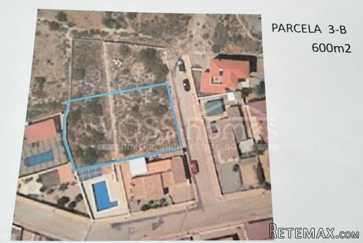 NEW LISTING TO VOSS HOMES - An URBAN building plot of land.. - 10