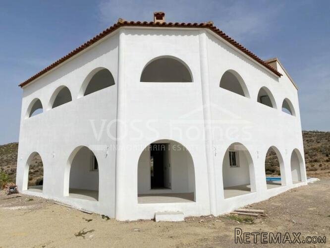 NEW & EXCLUSIVE TO VOSS HOMES - A stunning, luxury built.. - 2