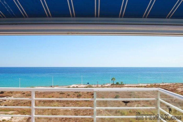 Well located apartement with large terrace and beautiful..