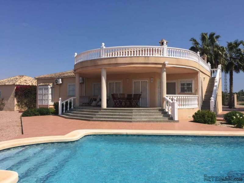 Stunning 3 Bedroom Detached Villa For..