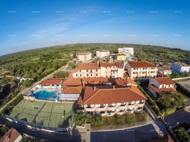 Prodaja hotela 4* sa 54 sobe i 5 apartmana, Peroj!