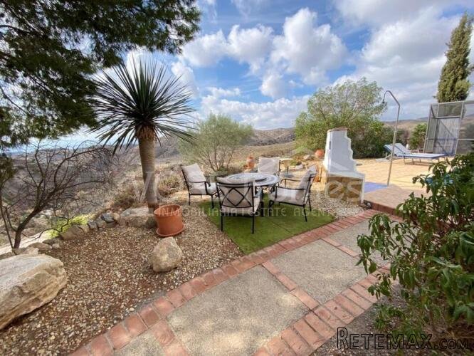 NEW & EXCLUSIVE TO VOSS HOMES - A large, tastefully.. - 11