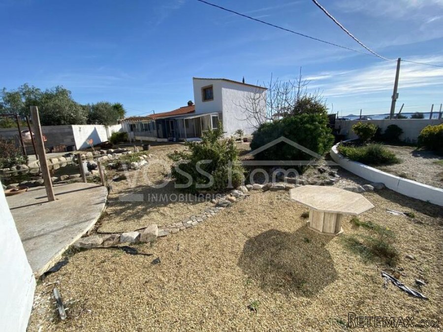 NEW LISTING TO VOSS HOMES - A large, edge of village /.. - 11