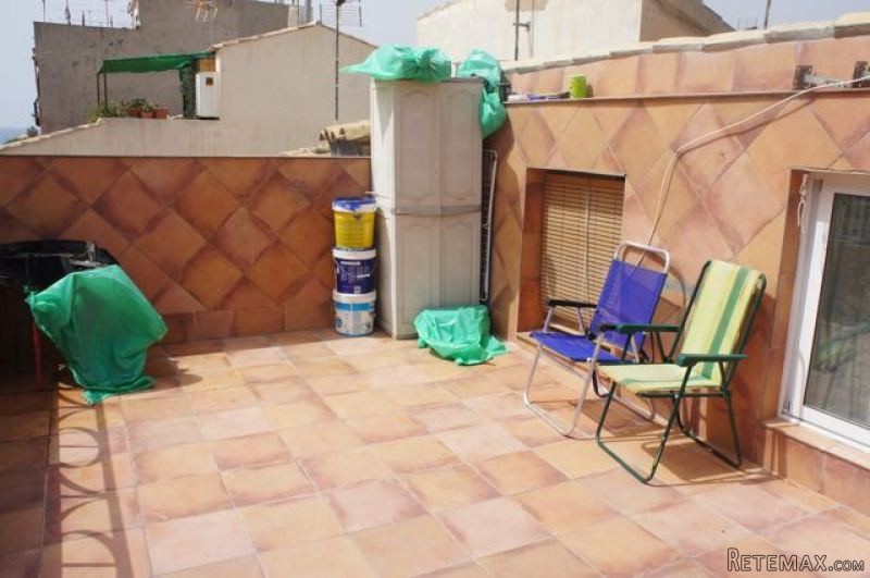 3 Bedrooms Town House For Sale - 2