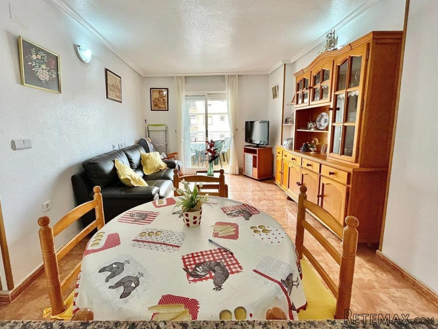 Bonito apartamento en Torrevieja. Zona de Aguas Nuevas... - 3
