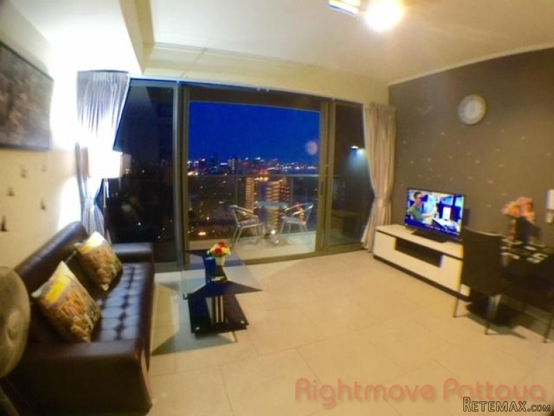 1 Bedroom Condo for sale in Wongamat -.. - 2