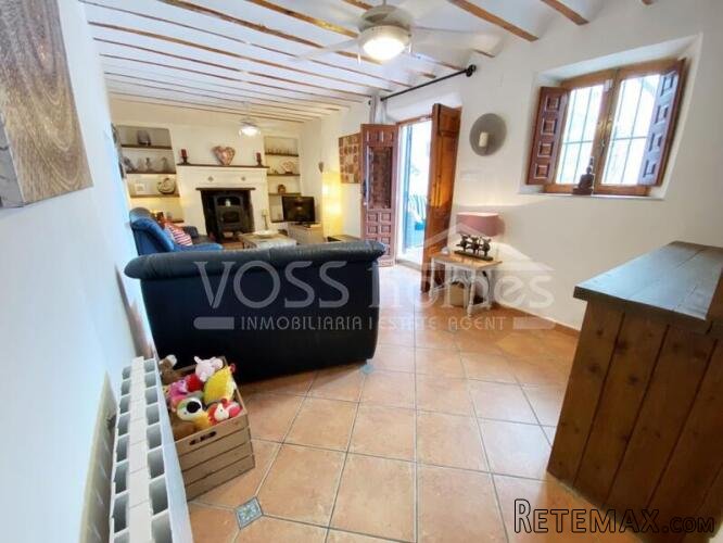 NEW & EXCLUSIVE TO VOSS HOMES - A large, tastefully.. - 15