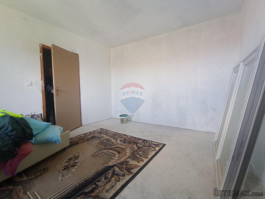 Tounj, kuća sa okućnicom 18000 m2 - 5