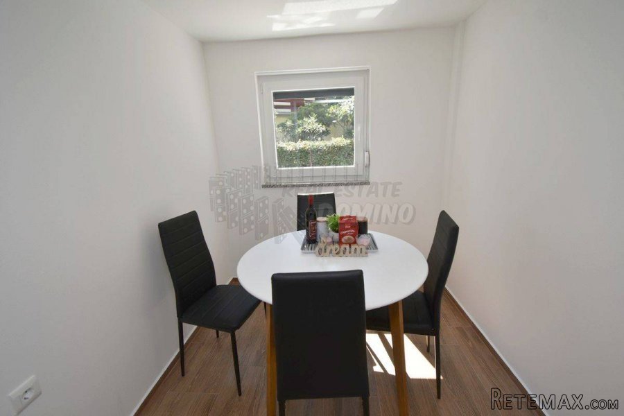 Apartman u prizemlju zgrade-adaptirano!! - 8