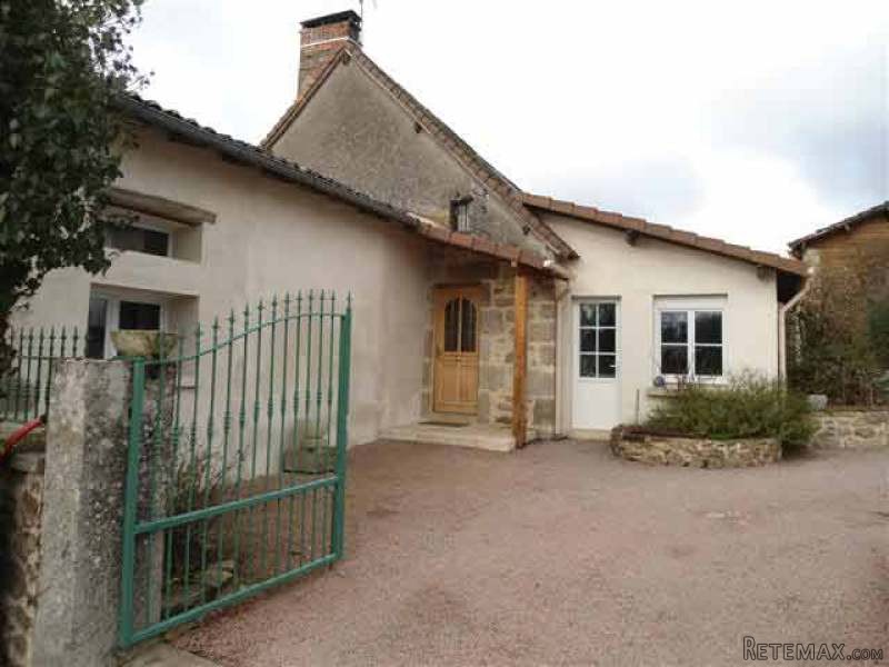 Renovated 3-Bed Stone House With Pool..