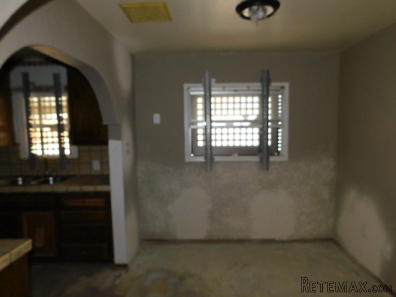 16680 Forrest Ave Victorville, CA.. - 2