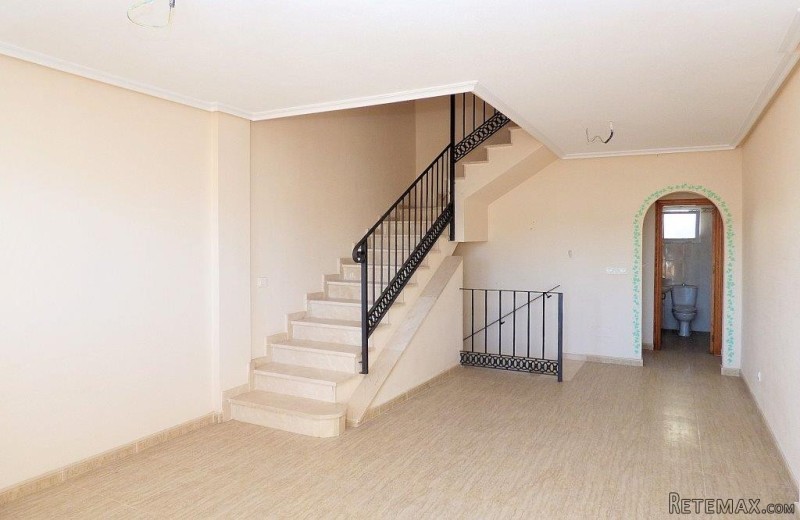 2 Bedrooms Apartment For Sale - 2