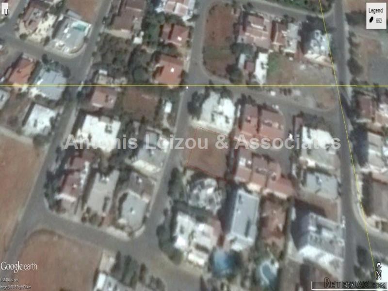 521 m2 Residential Plot in Lakatamia