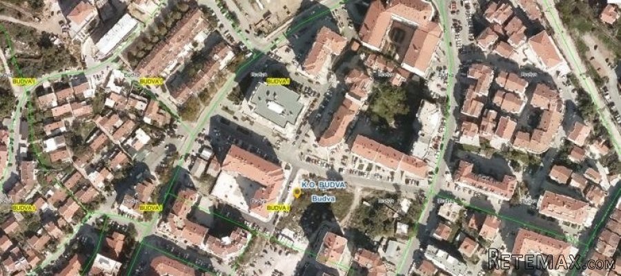 Urbanizovana parcela u centru Budve - 3