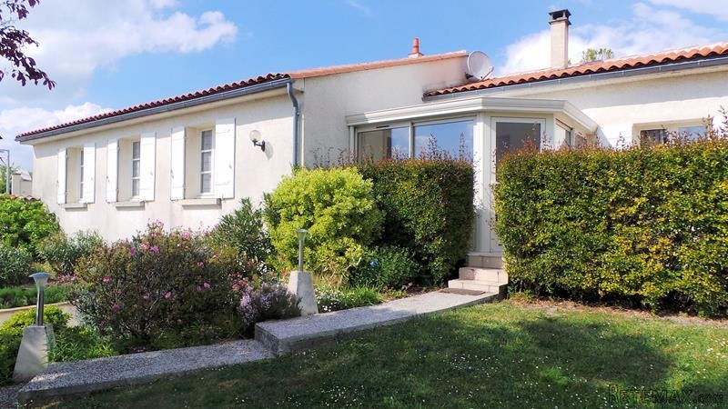 3-Bedroom Detached House With Garden..
