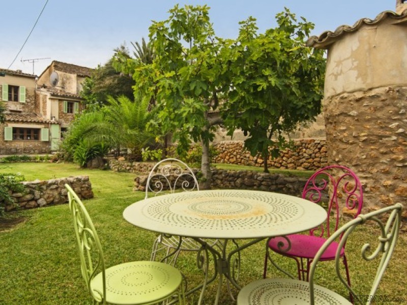 *reserved* Lovely And Cosy Town House.. - 2