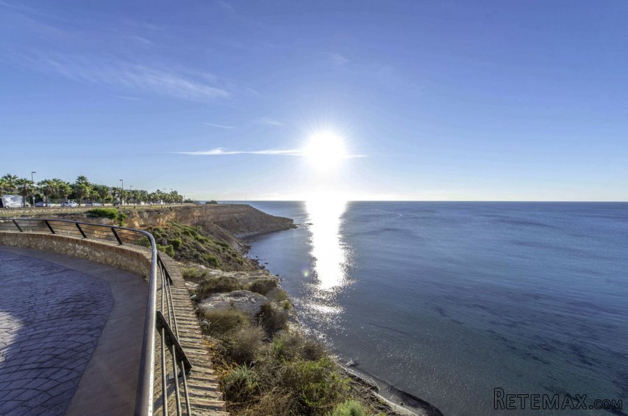Acogedor apartamento a un paso del mar en Aguamarina, Cago.. - 3