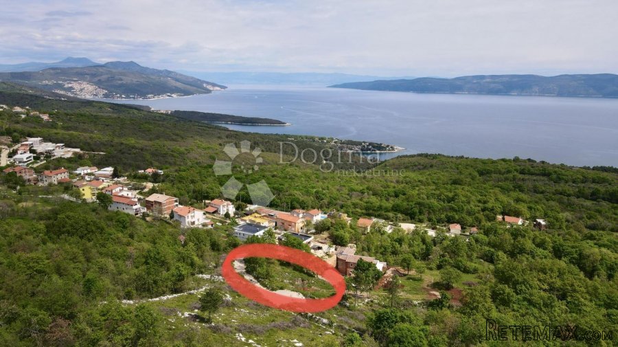 Zemljište sa prekrasnim panoramskim pogledom na more